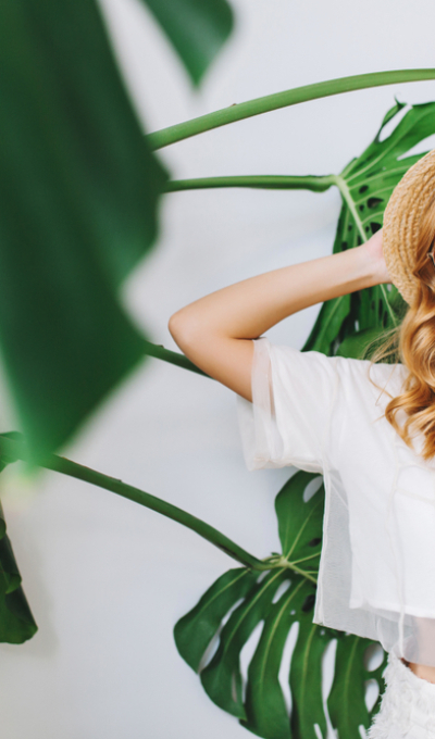 Comment porter l&rsquo;ensemble blanc pour femme selon son style et sa silhouette ?