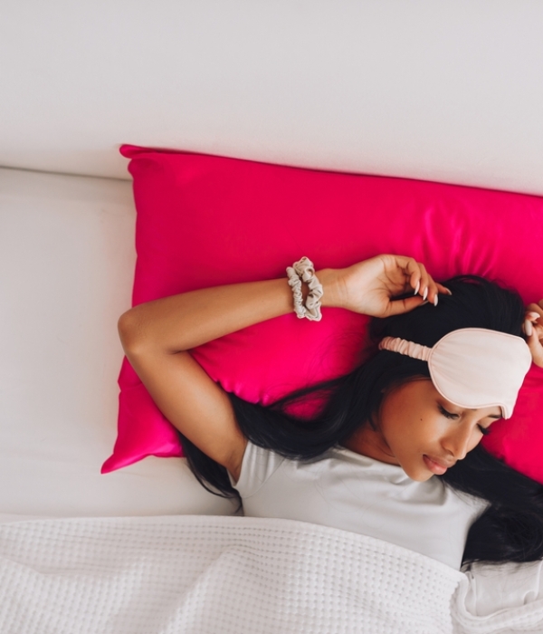 Les Bienfaits des Masques de nuit en Soie