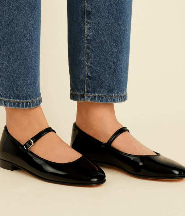 Ballerines à brides : le retour chic d’un soulier sage (mais pas trop)