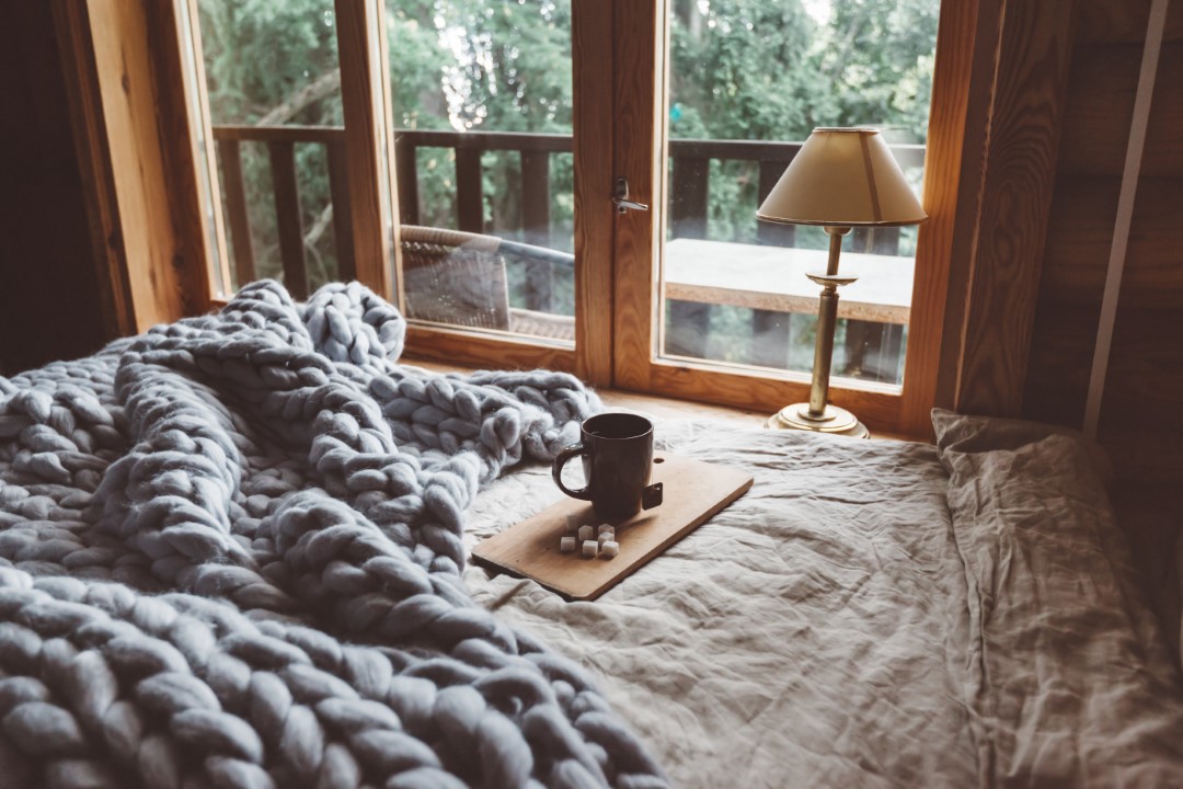 Les astuces pour une chambre cocooning sans tout changer